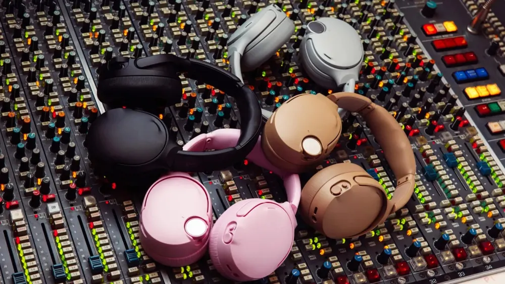 Skullcandy Crusher 1080 ANC headphones featuring Sound by Bose acoustic technology