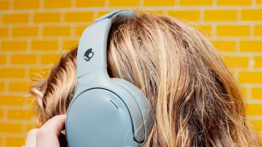 Skullcandy Crusher ANC headphones engineered with Sound by Bose technology