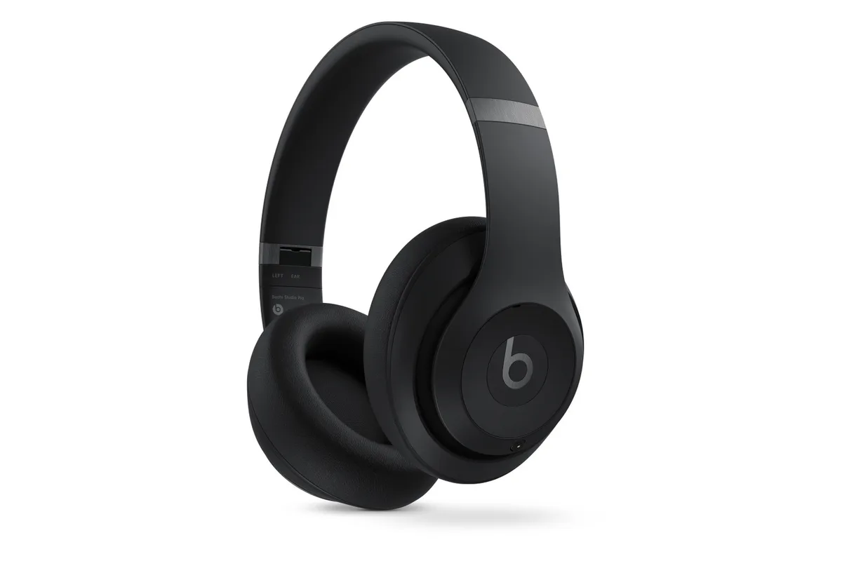 Beats Studio Pro official product photo